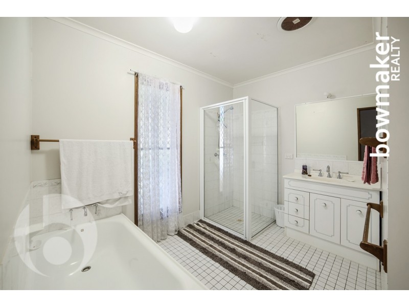 53 Arrakune Crescent, Kallangur QLD 4503