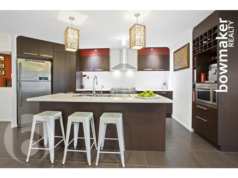 13 Chrysler Parade, North Lakes QLD 4509