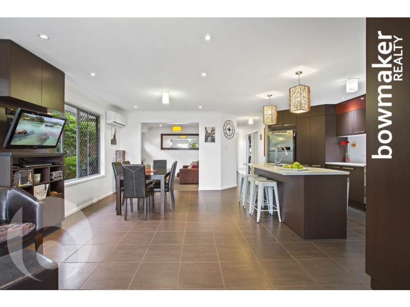 13 Chrysler Parade, North Lakes QLD 4509