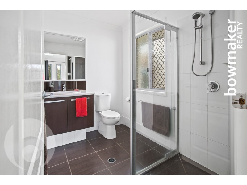 13 Chrysler Parade, North Lakes QLD 4509