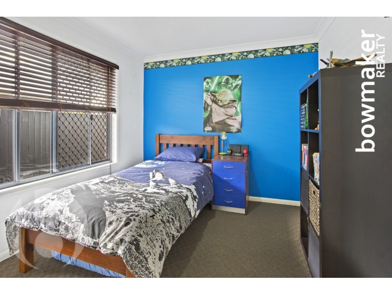 13 Chrysler Parade, North Lakes QLD 4509