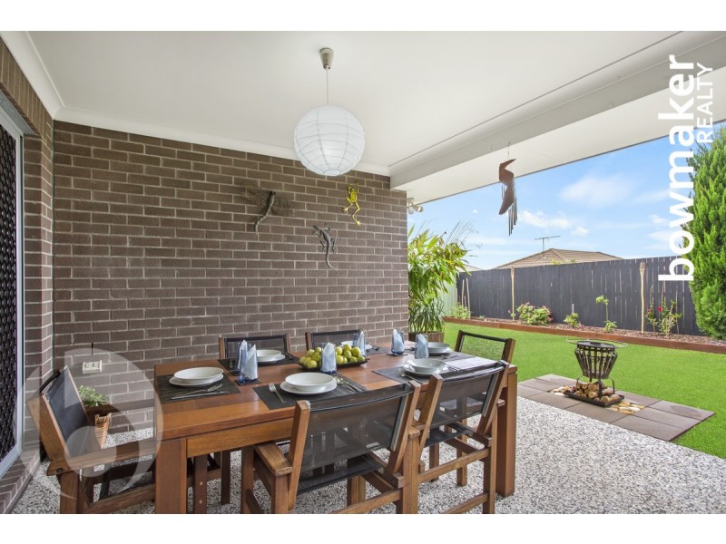 13 Chrysler Parade, North Lakes QLD 4509