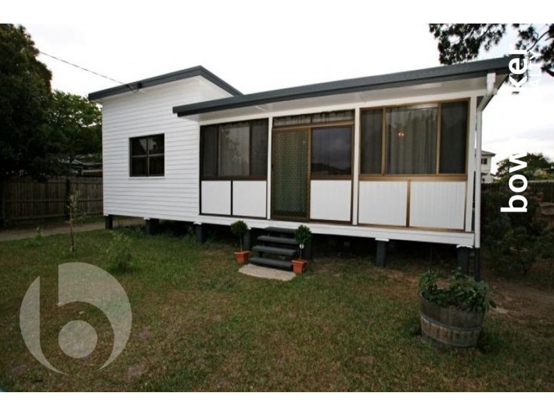 4 Charlor Street, Strathpine QLD 4500