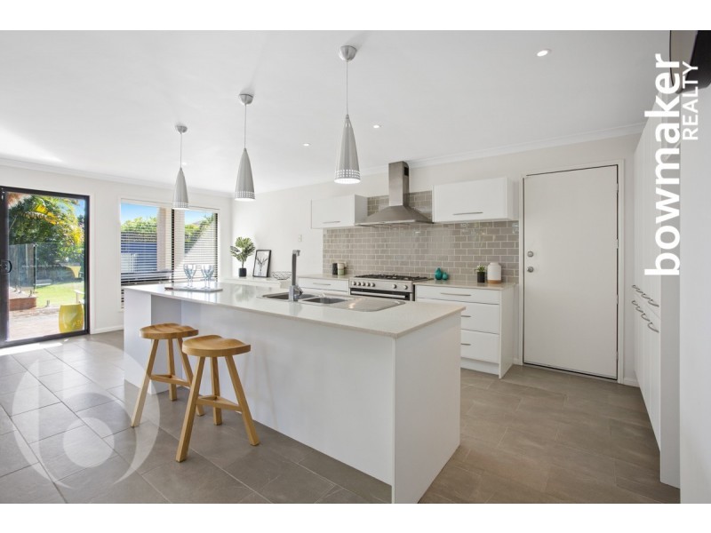 1 Willandra Parade, North Lakes QLD 4509