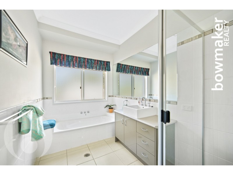 7 Twin Lakes Drive, Murrumba Downs QLD 4503