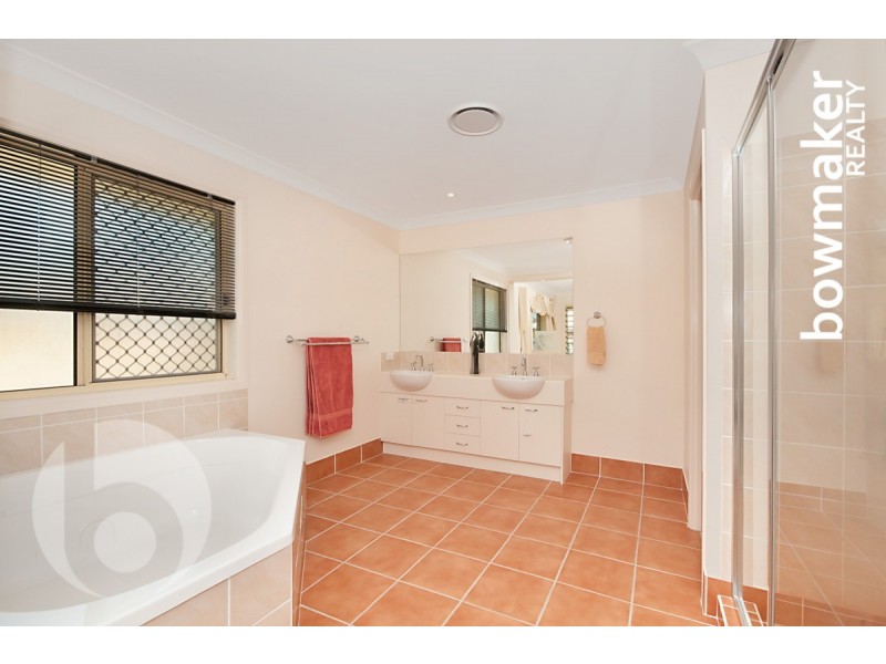 102 Copeland Drive, North Lakes QLD 4509