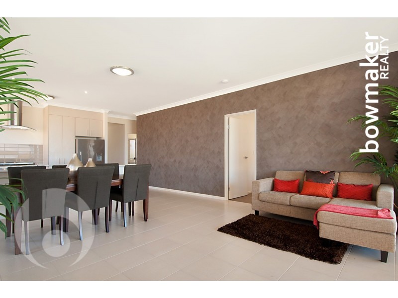 21 Daintree Circuit, North Lakes QLD 4509