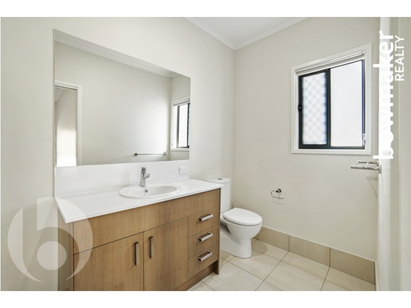 33 Oxbow Crescent, Lawnton QLD 4501