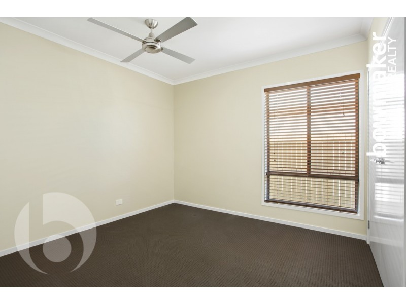 4 Wallarah Parade, North Lakes QLD 4509