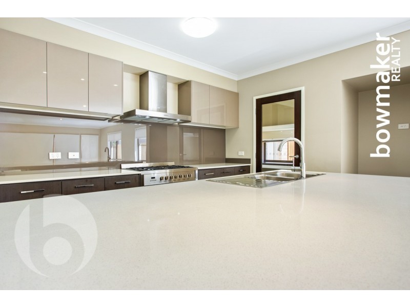 4 Wallarah Parade, North Lakes QLD 4509