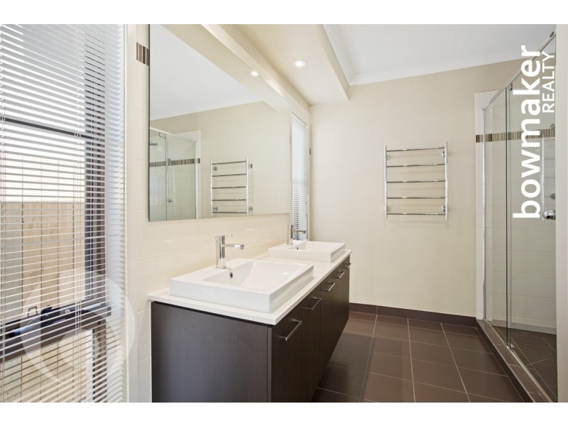 4 Wallarah Parade, North Lakes QLD 4509