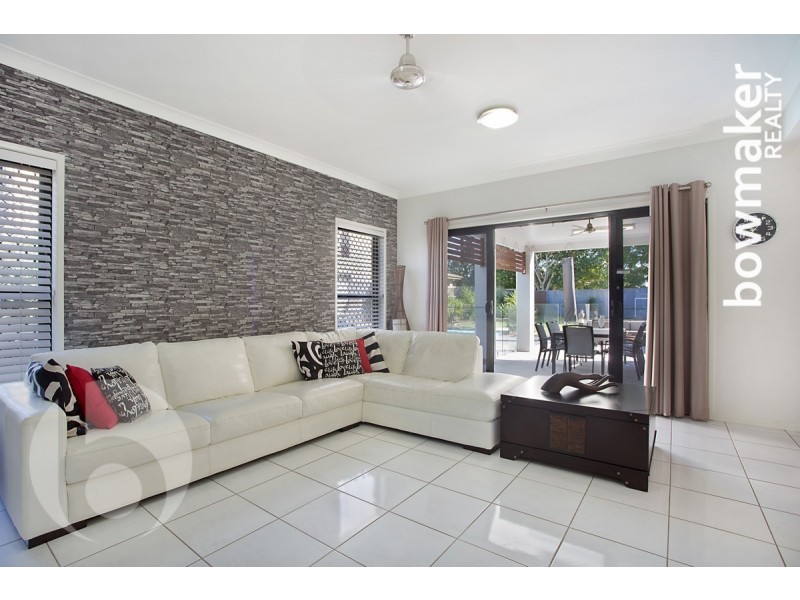2 Trevino Parade, North Lakes QLD 4509