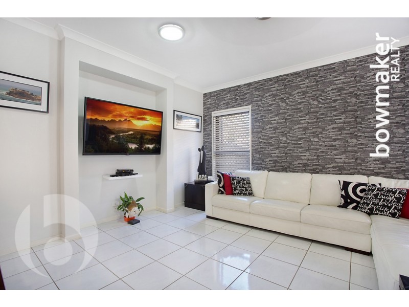 2 Trevino Parade, North Lakes QLD 4509