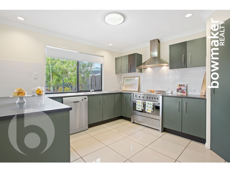 27 Grebe Circuit, North Lakes QLD 4509