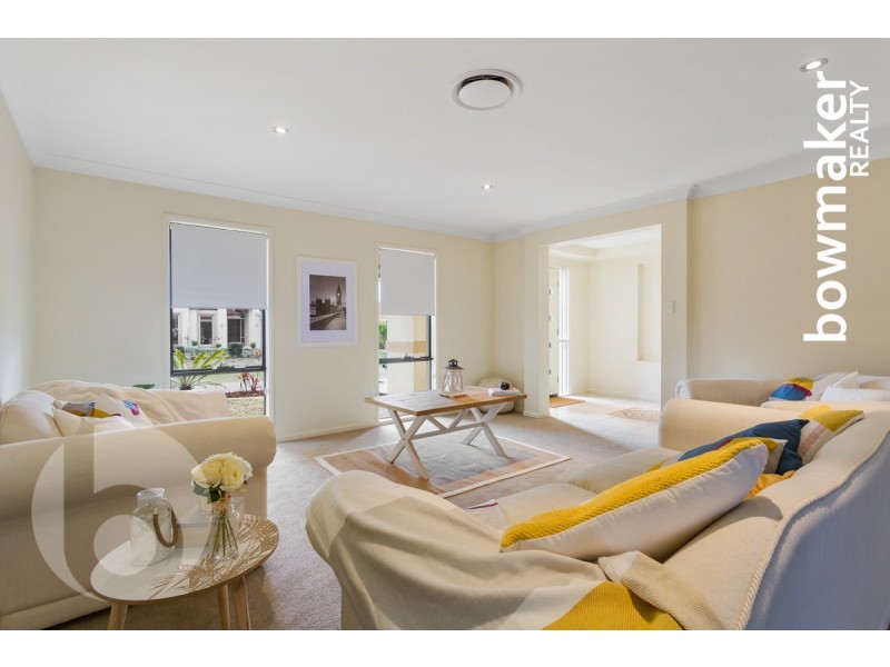 27 Grebe Circuit, North Lakes QLD 4509