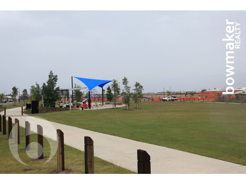 60 Mackintosh Drive, North Lakes QLD 4509