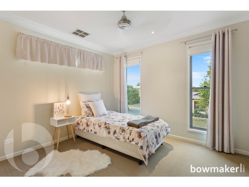 70 Elkington Circuit, North Lakes QLD 4509