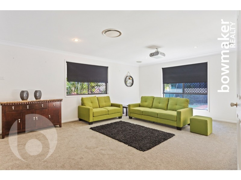 9 Chilton Crescent, North Lakes QLD 4509