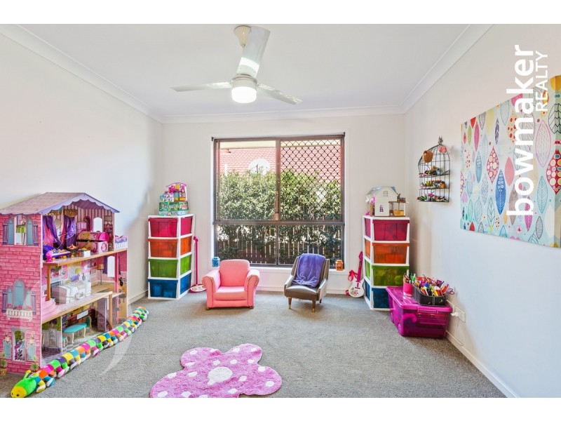 9 Chilton Crescent, North Lakes QLD 4509