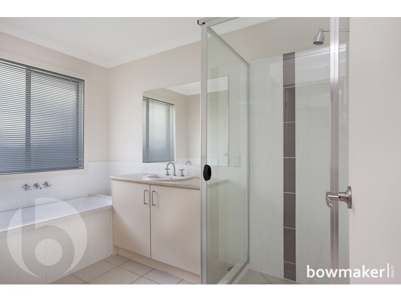 5 Williams Crescent, North Lakes QLD 4509