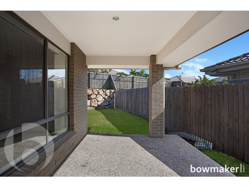 5 Williams Crescent, North Lakes QLD 4509