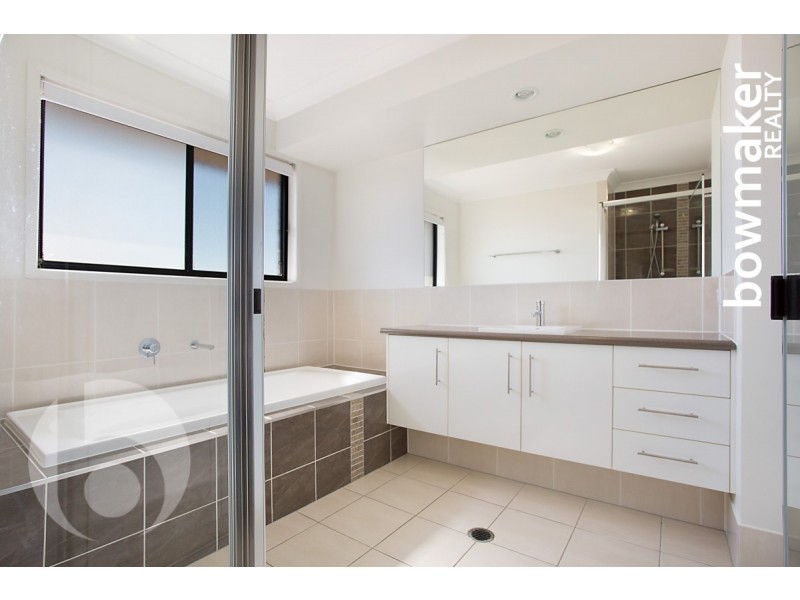 29 Severn Crescent, North Lakes QLD 4509