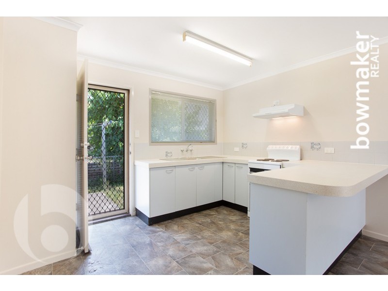 2/4 Manley Street, Caboolture QLD 4510