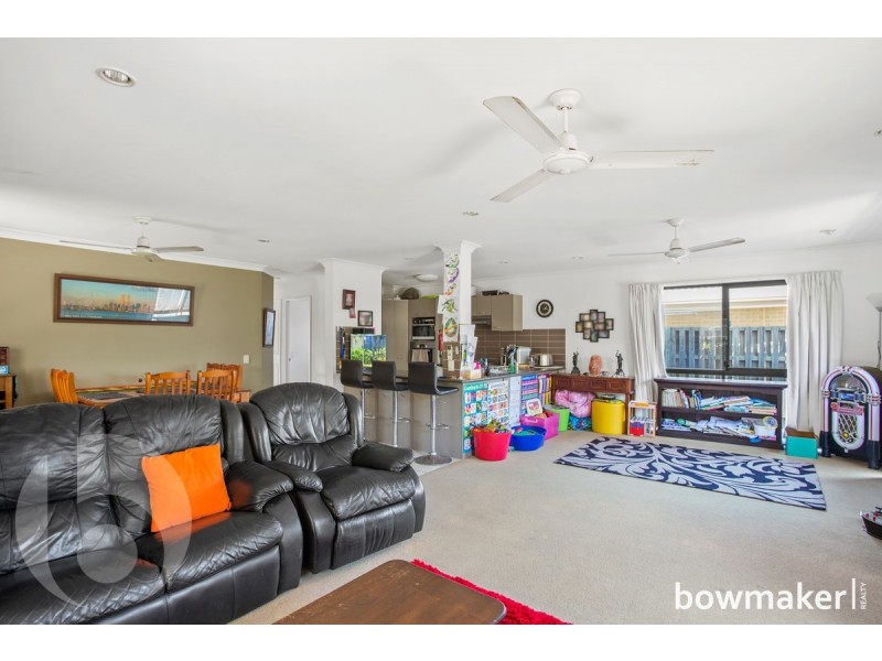 6 Melissa Circuit, Kallangur QLD 4503