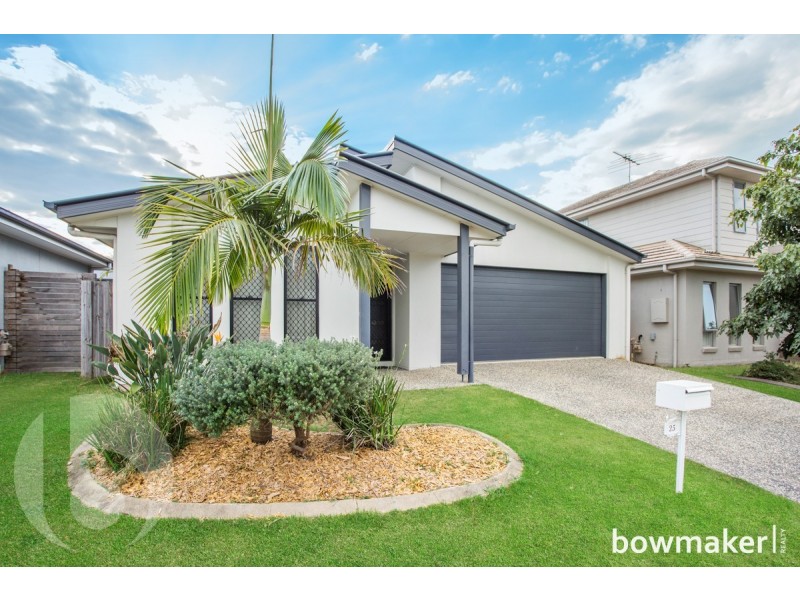 25 Dunes Crescent, North Lakes QLD 4509