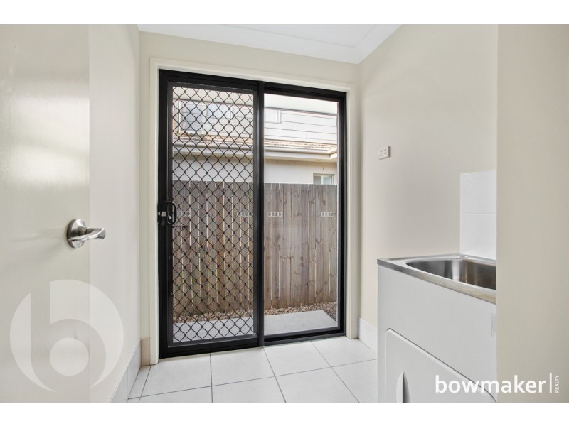 25 Dunes Crescent, North Lakes QLD 4509