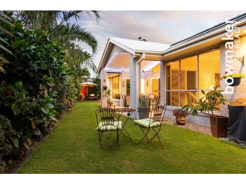 18 Thomson Close, North Lakes QLD 4509