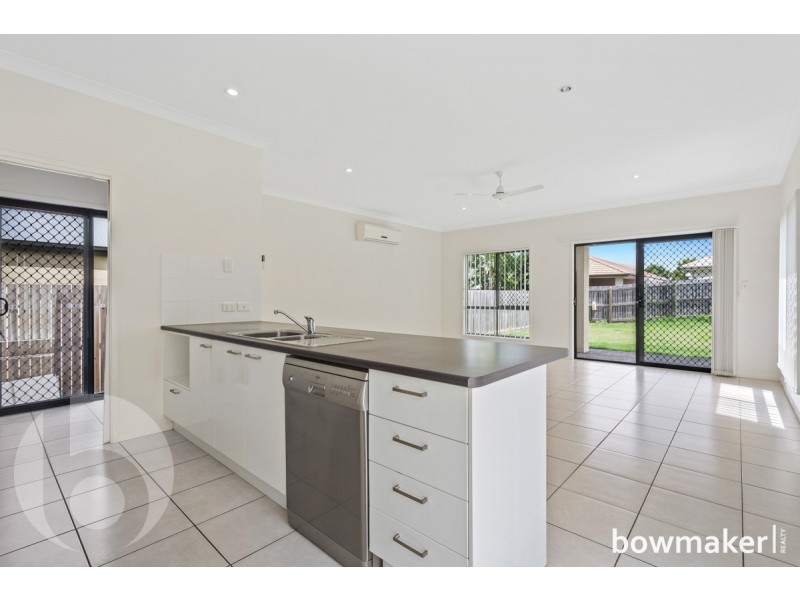 27 Friars Crescent, North Lakes QLD 4509