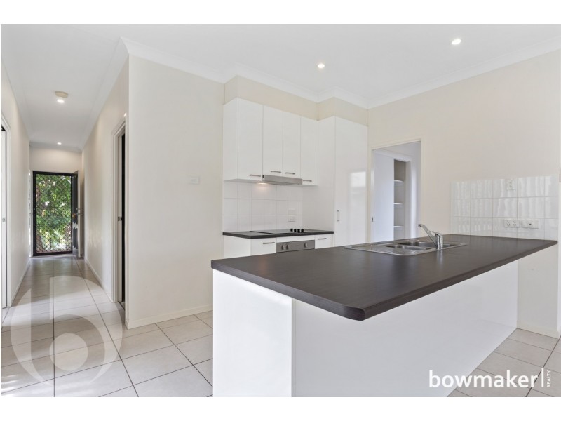 27 Friars Crescent, North Lakes QLD 4509