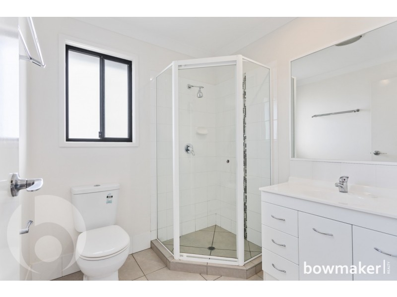 27 Friars Crescent, North Lakes QLD 4509