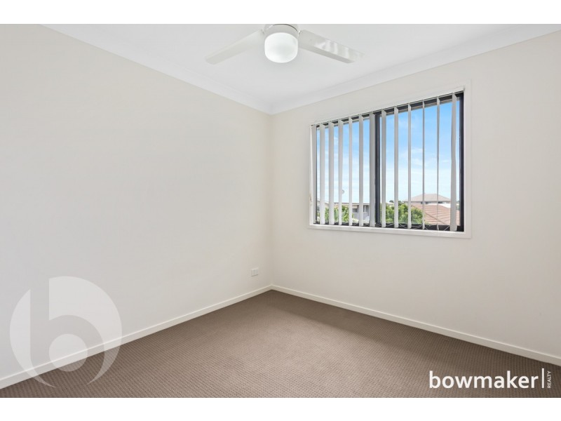 27 Friars Crescent, North Lakes QLD 4509