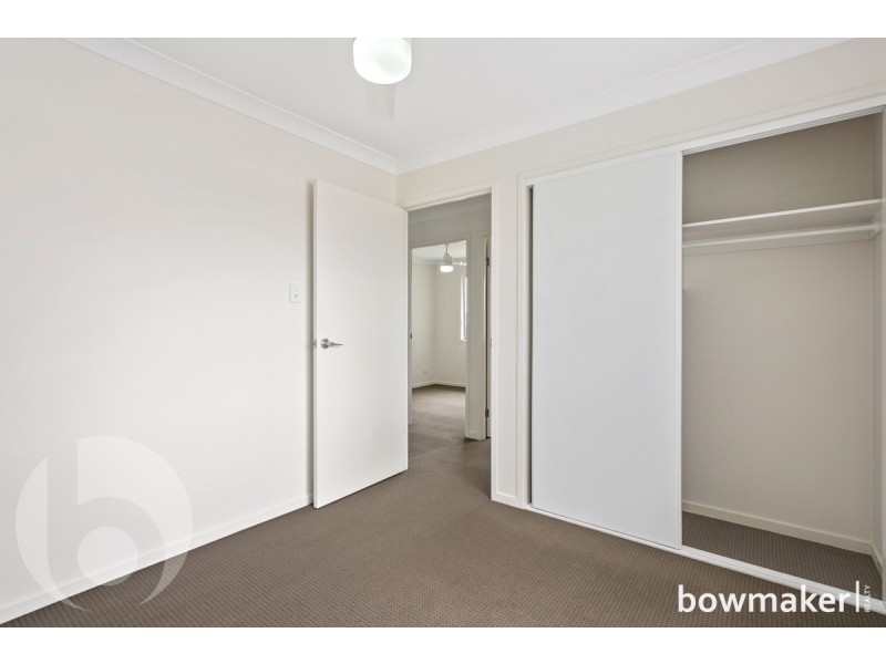 27 Friars Crescent, North Lakes QLD 4509