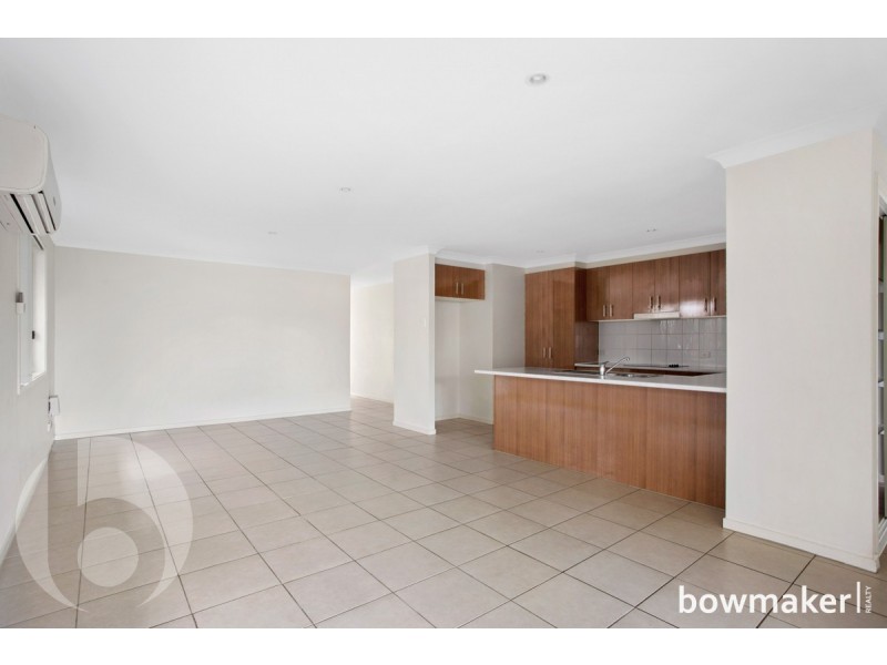 4 Kingfisher Street, Dakabin QLD 4503