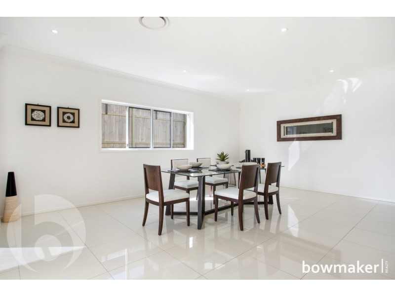 1 Trump Circuit, North Lakes QLD 4509