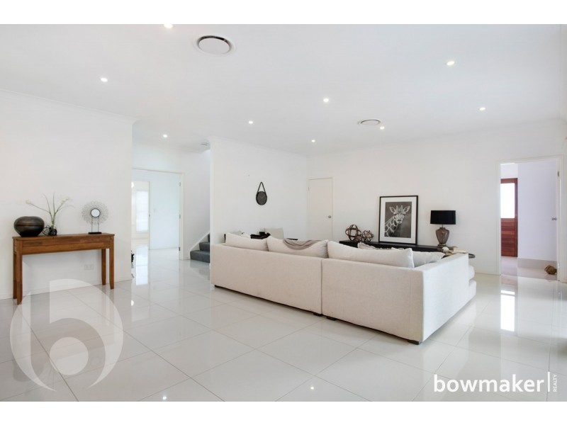 1 Trump Circuit, North Lakes QLD 4509