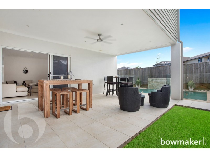 1 Trump Circuit, North Lakes QLD 4509