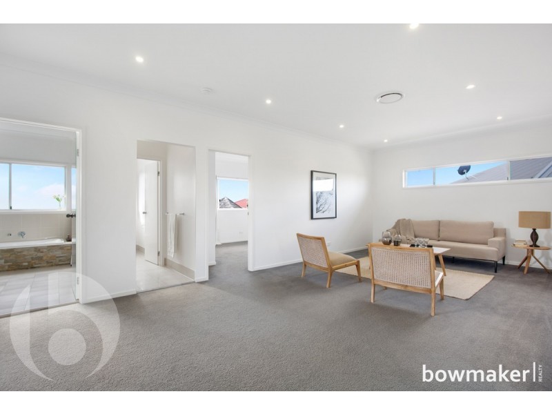 1 Trump Circuit, North Lakes QLD 4509