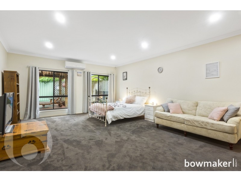 22 Lochside Drive, North Lakes QLD 4509