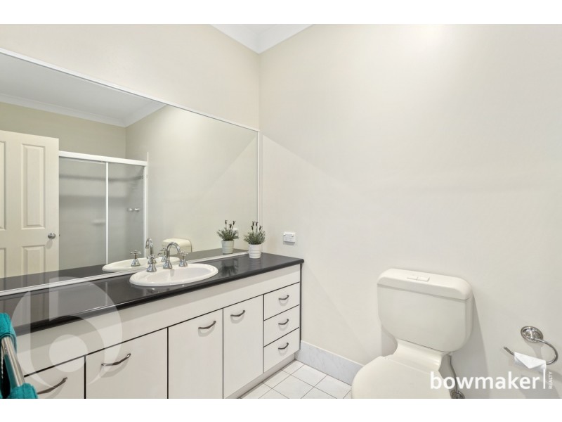 22 Lochside Drive, North Lakes QLD 4509