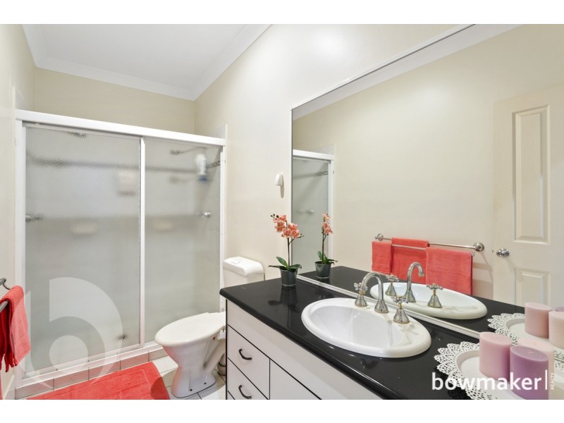22 Lochside Drive, North Lakes QLD 4509