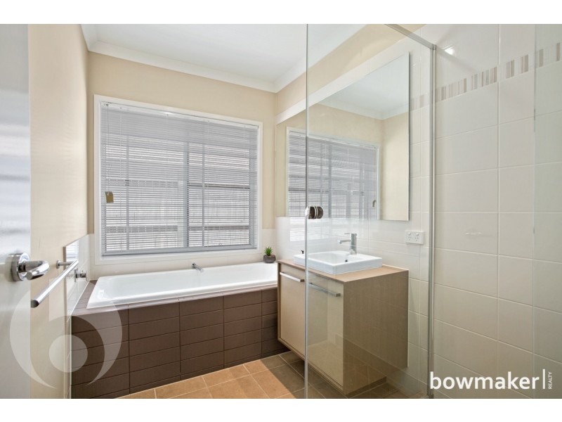 10 Thirlmere Street, North Lakes QLD 4509