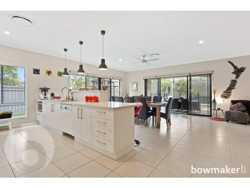 1 Kangaroo Street, North Lakes QLD 4509