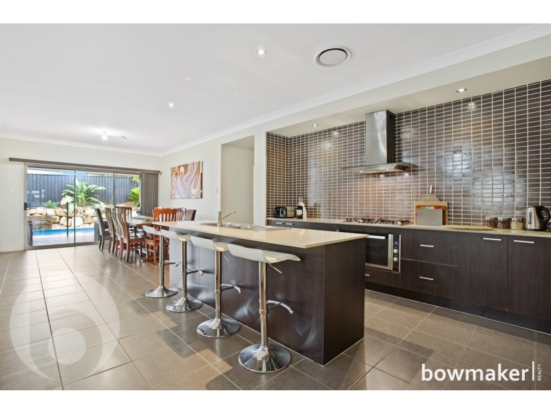 9 Ballesteros Street, North Lakes QLD 4509