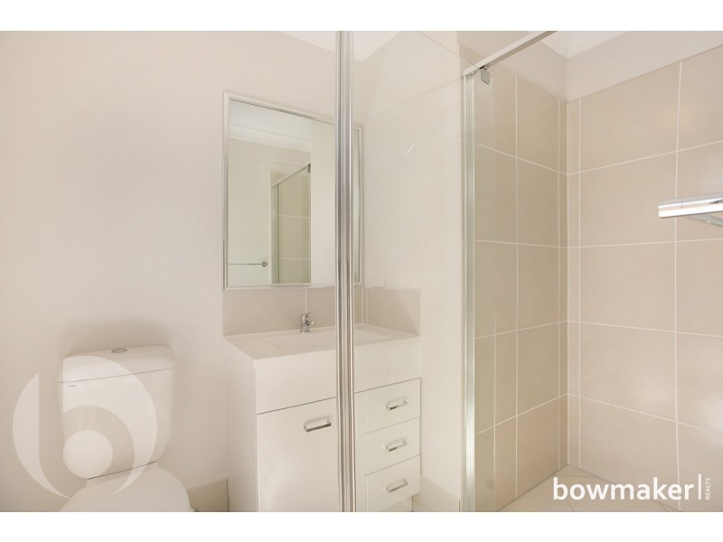 1/64 Benham Avenue, Kallangur QLD 4503