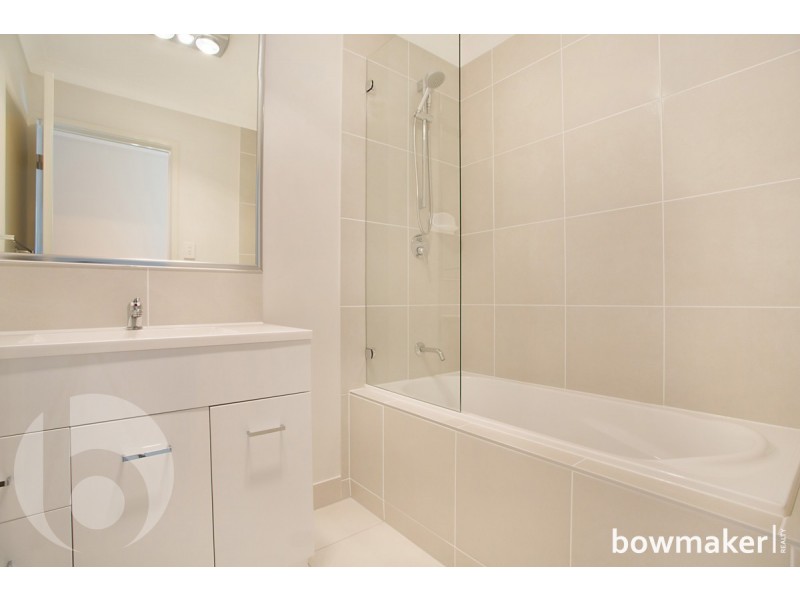 1/64 Benham Avenue, Kallangur QLD 4503