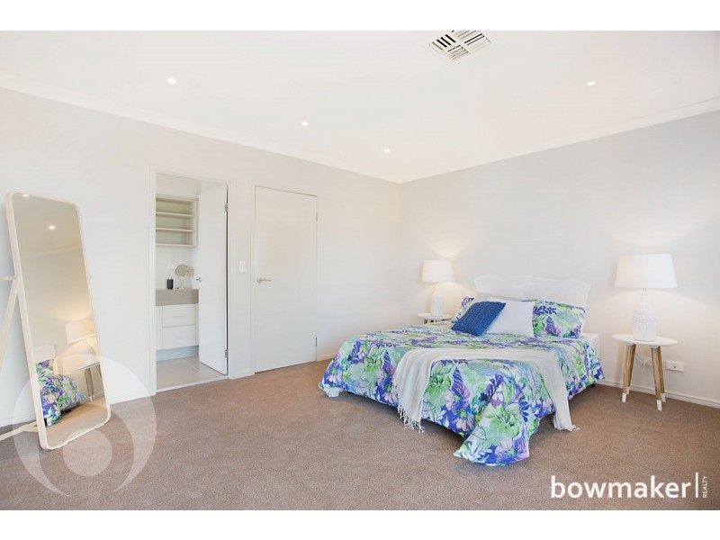 15 Forrestal Circuit, North Lakes QLD 4509
